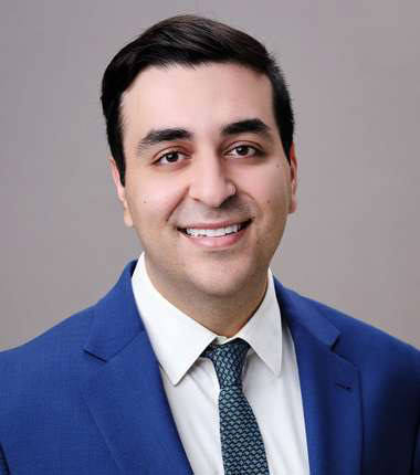 Dr. Daniel Yanes